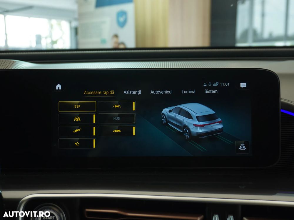 Mercedes-Benz EQC 400 4MATIC - 29