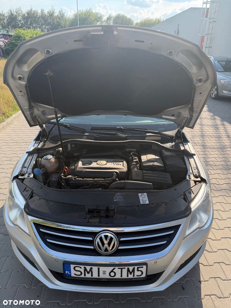 Volkswagen Passat CC 1.8 TSI - 37