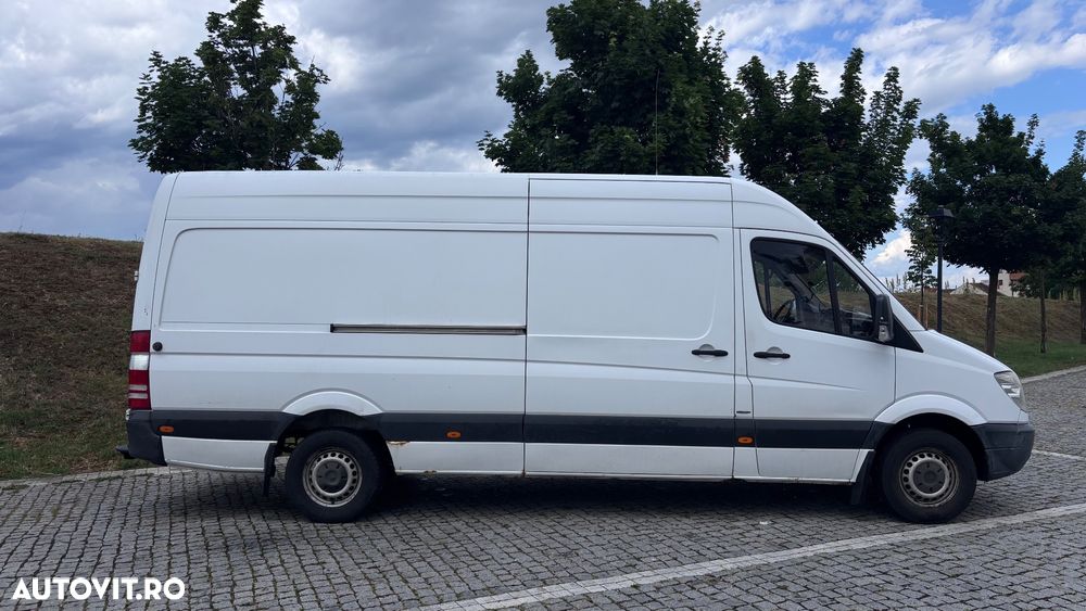 Mercedes-Benz Sprinter - 3
