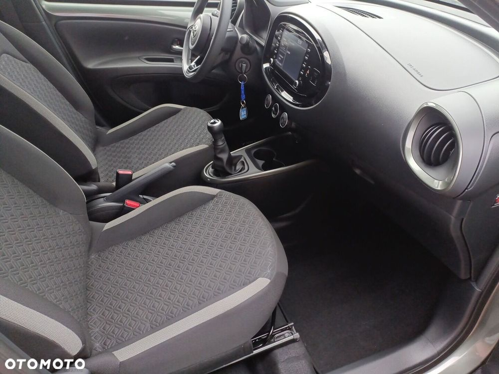 Toyota Aygo X - 13