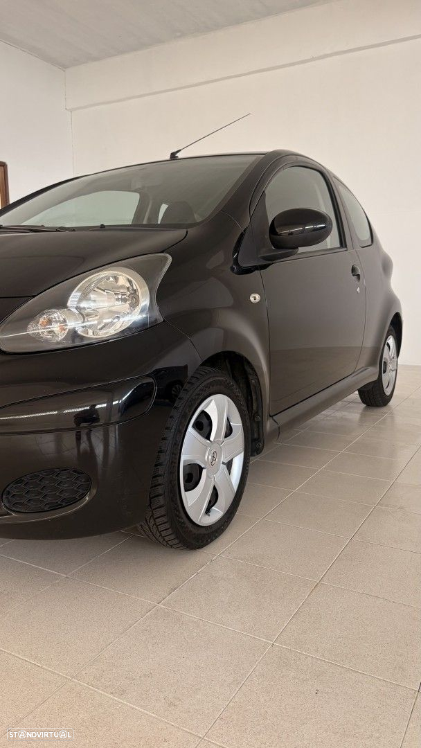 Toyota Aygo 1.0 + AC - 5