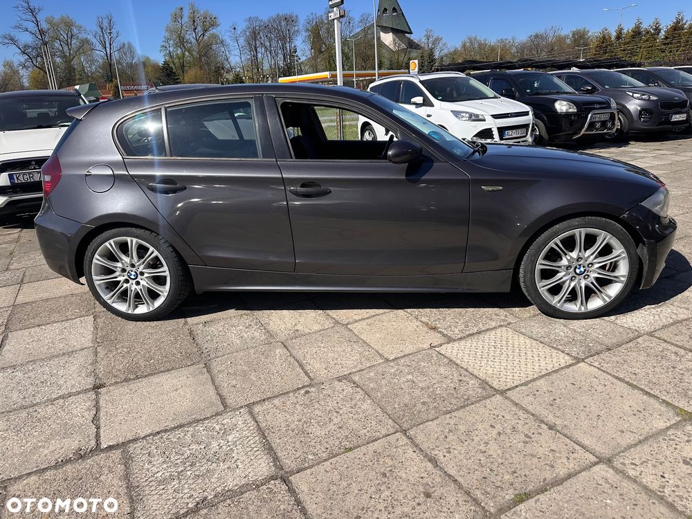 BMW Seria 1 116i - 23