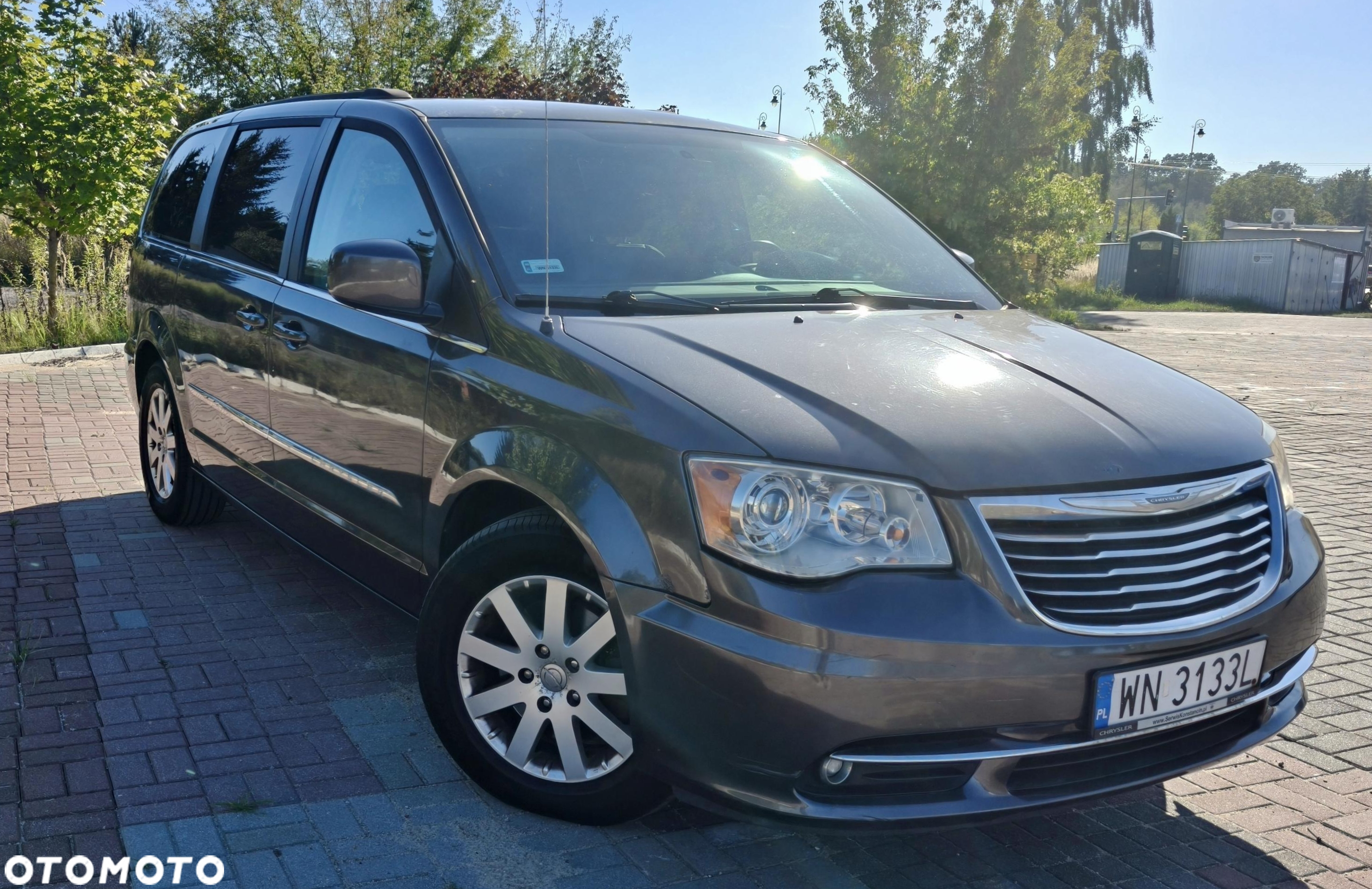 Chrysler Town & Country 3.6 Touring - 4