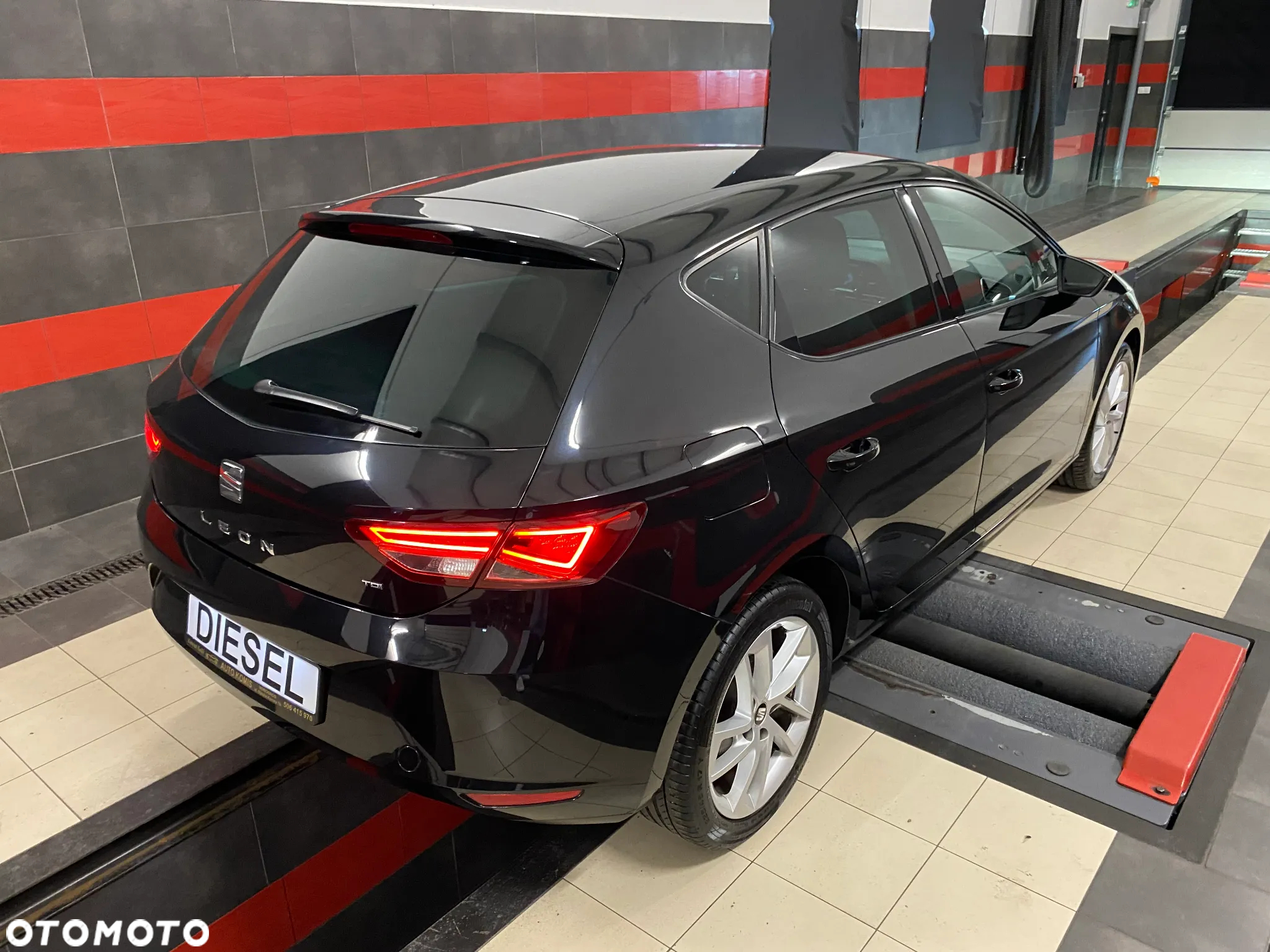 Seat Leon 2.0 TDI Style S&S DSG EU6 - 9