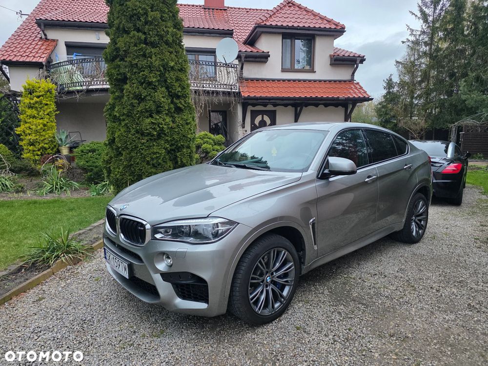 BMW X6M - 1