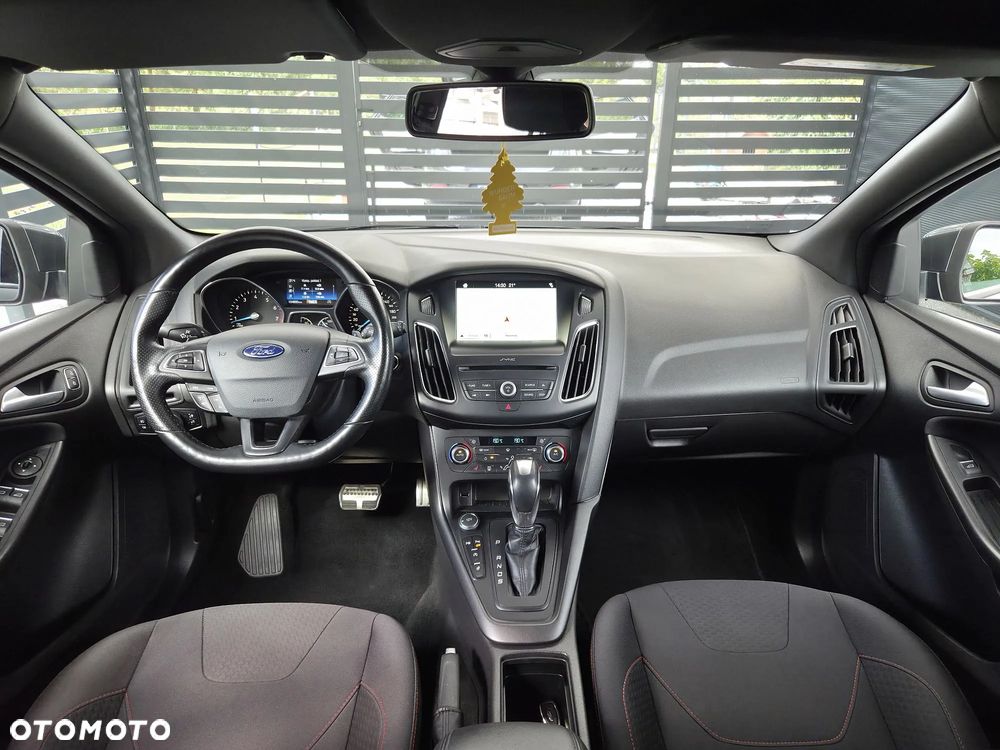 Ford Focus - 14