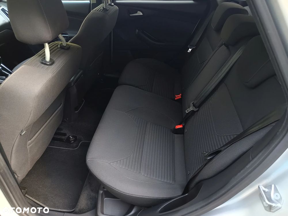 Ford Focus 1.0 EcoBoost STart-Stopp-System TITANIUM - 27