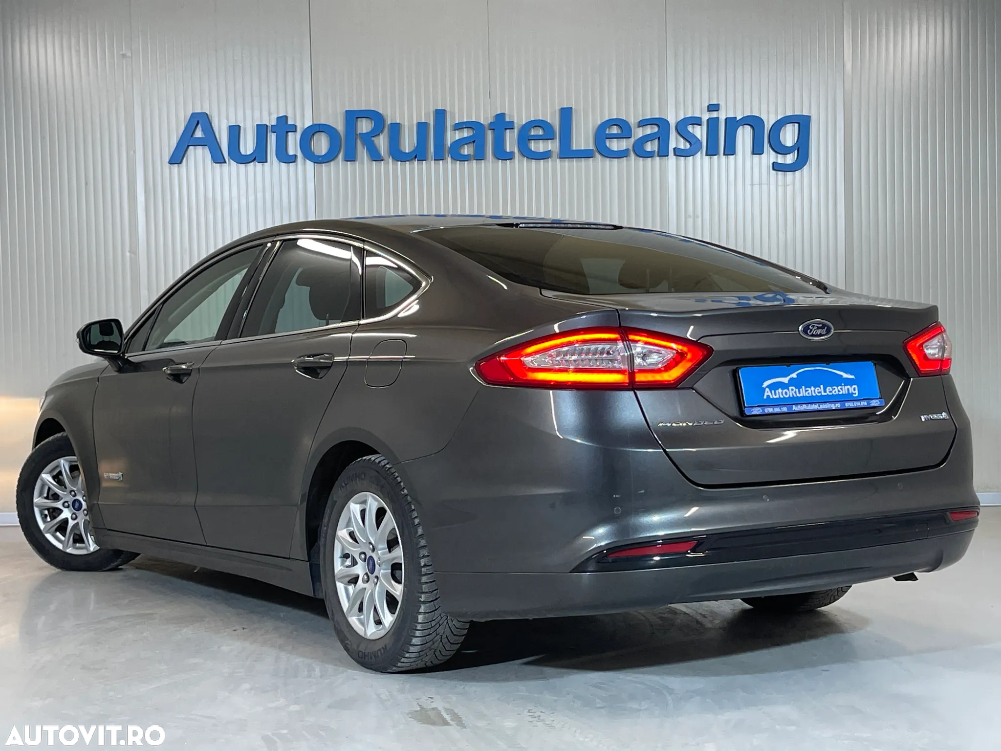 Ford Mondeo Vignale 2.0 Hybrid - 4
