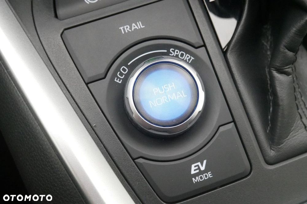 Toyota RAV4 - 26
