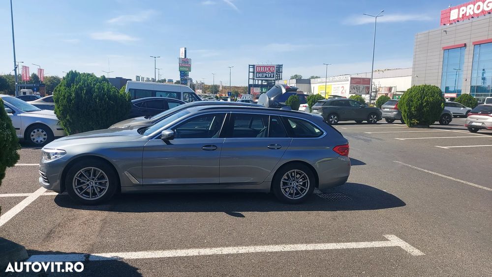 BMW Seria 5 520d xDrive Touring Aut. - 2