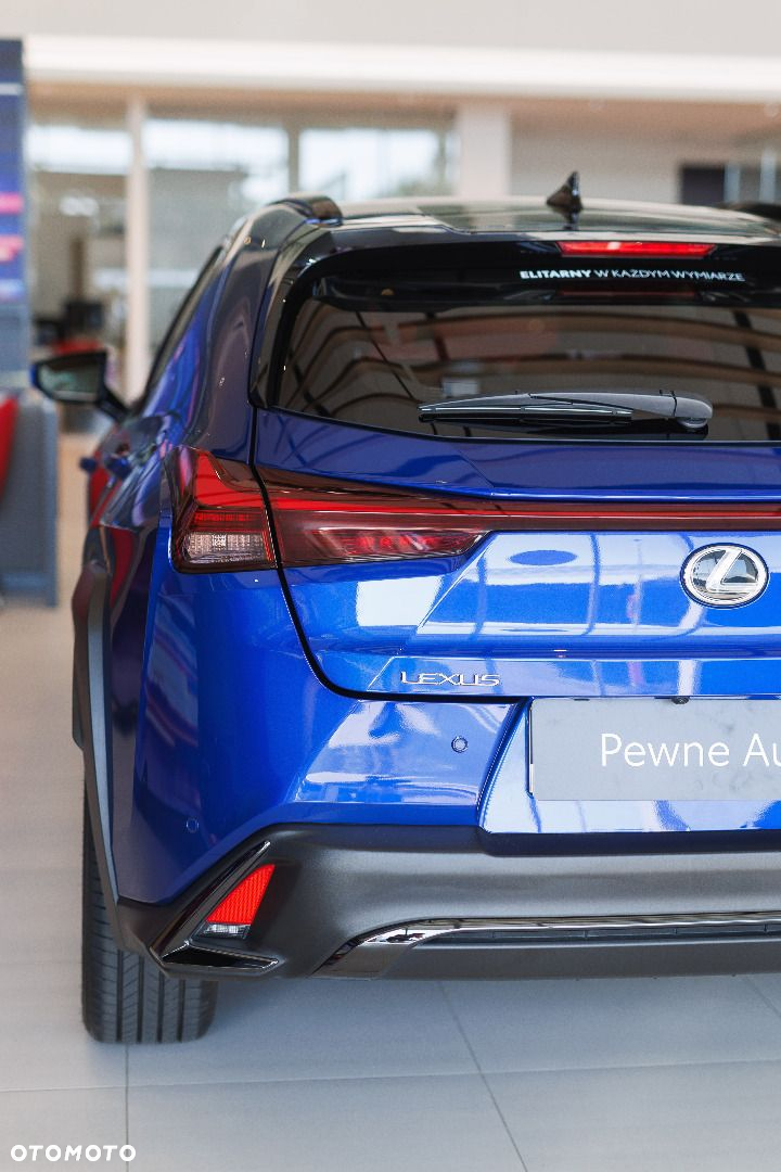 Lexus UX - 27