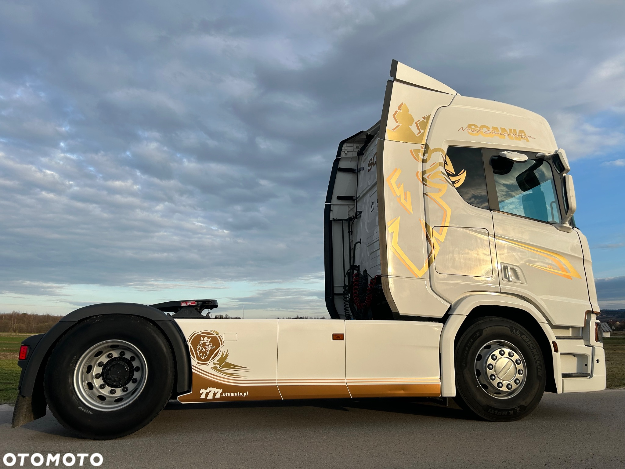 Scania R500 FULL AIR 2019 10x poduszki KLIMA POSTOJOWA / RETARDER / FULL SPOJLER / TOP STAN / od jedynego właściciela ! HYDRAULIKA spod beczki spożywczej ! / do wywrotu ruchomej podłogi beczki TOP TOP TOP OKAZJA - 9