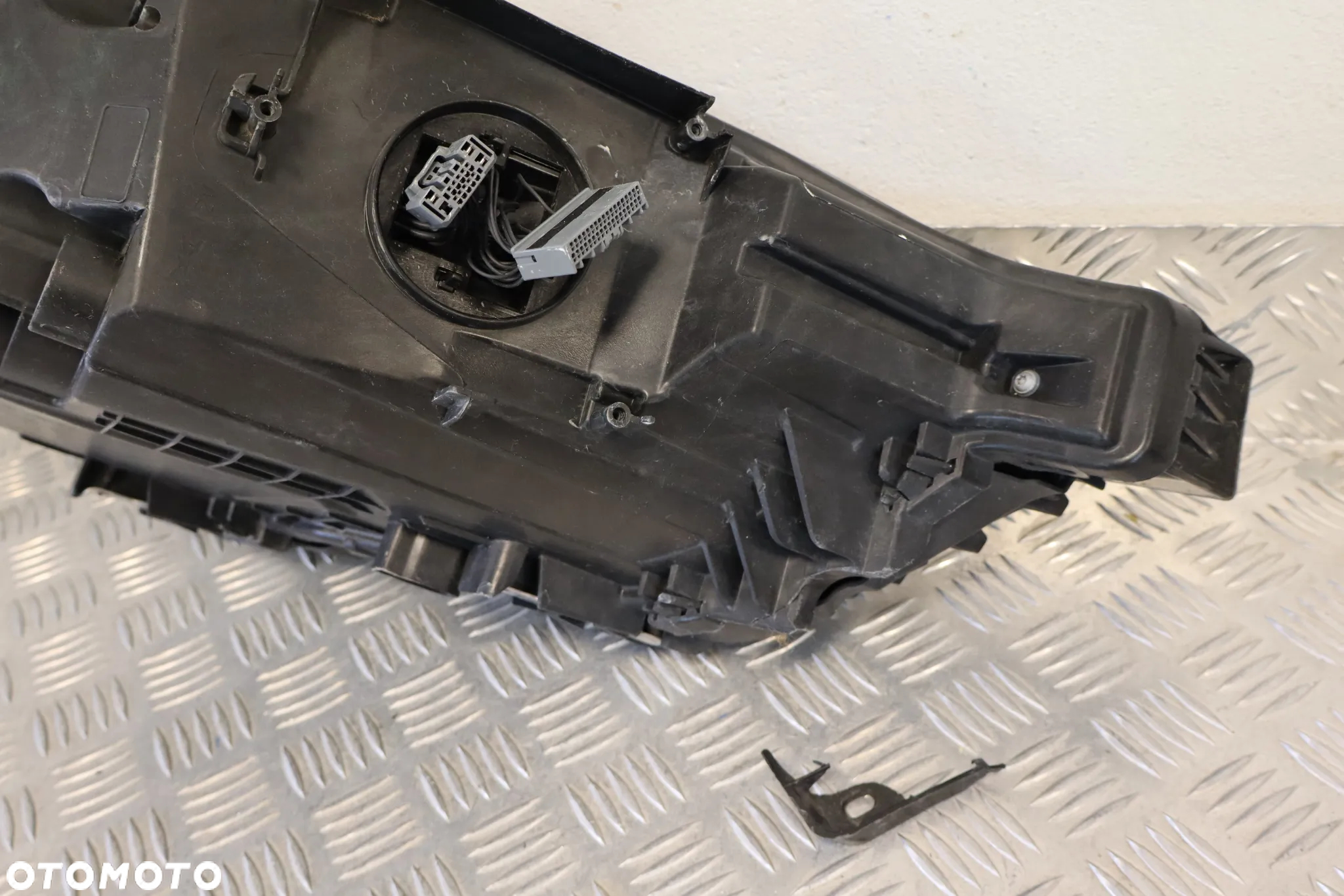 LAMPA PRZEDNIA PRZÓD LEWA VOLVO XC60 II FULL LED 32342506 2017 - 13