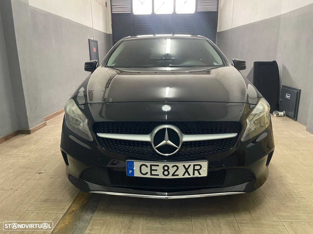 Mercedes-Benz A 180 d Activity Edition - 6