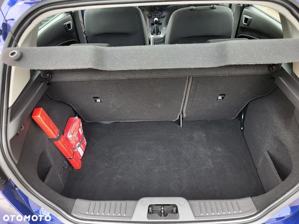Ford Fiesta - 17