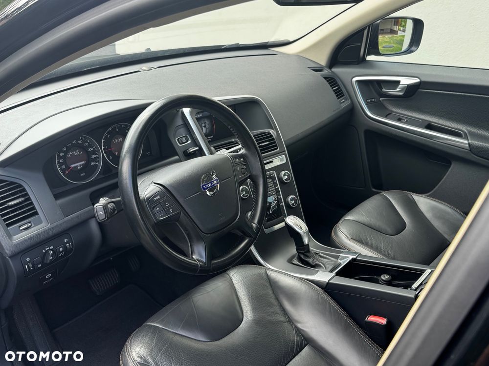 Volvo XC 60 - 13