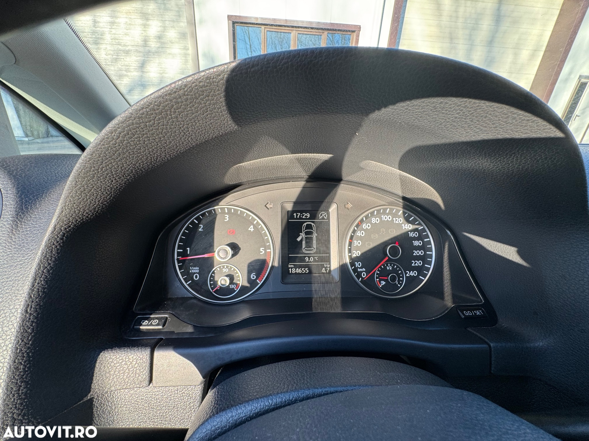 Volkswagen Golf Plus 1.6 TDI DPF Comfortline - 14
