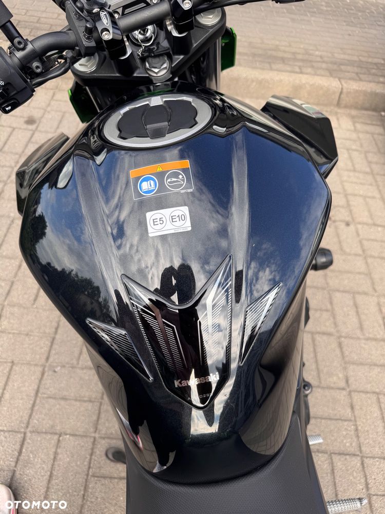 Kawasaki Z - 7
