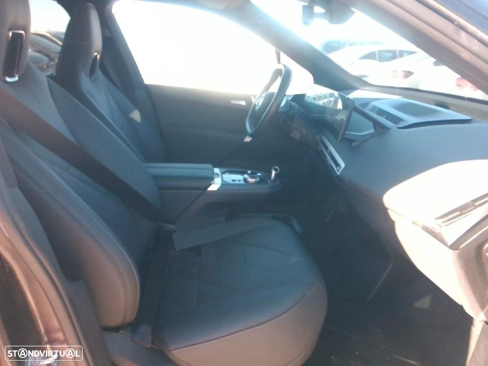 BMW iX xDrive 40 Pack Desportivo - 4