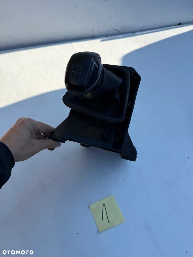 WYBIERAK GAŁKA ZMIANY 5 BIEGÓW 9809543480 JUMPY III EXPERT III VIVARO C - 1