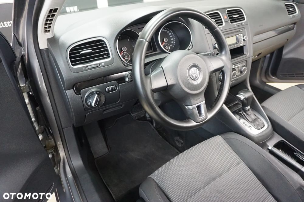 Volkswagen Golf 1.6 TDI DPF DSG Comfortline - 20