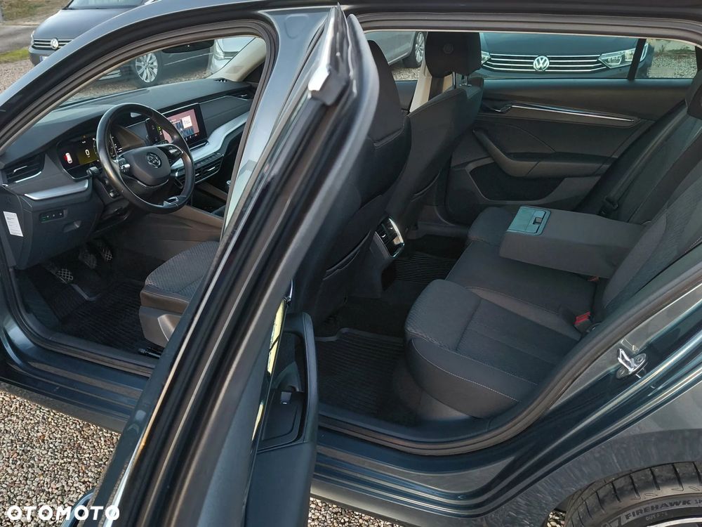 Skoda Octavia 1.5 TSI ACT Style - 22