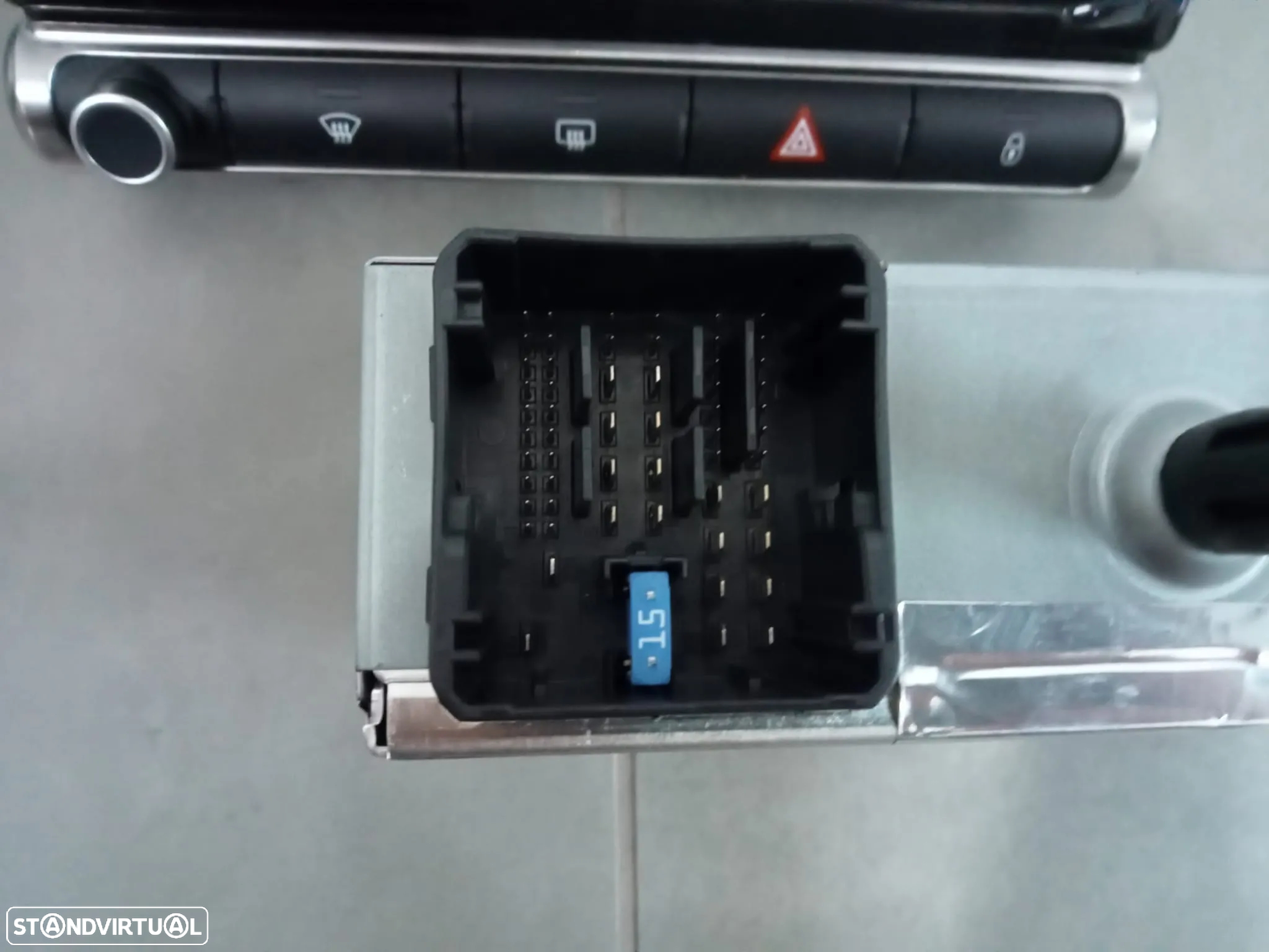 Kit Rádio GPS Citroen C3 2023 1.2Vti - 2