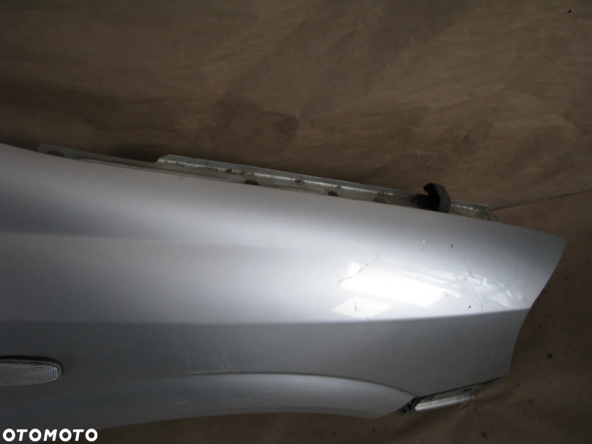 OPEL ASTRA G II 2 błotnik przedni prawy LAK 147 - 4