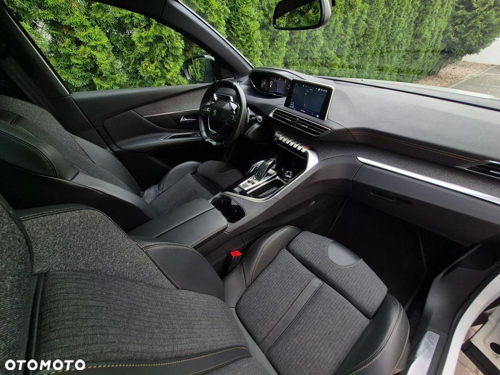 Peugeot 3008 1.6 PureTech GPF GT Line S&S EAT8 - 7