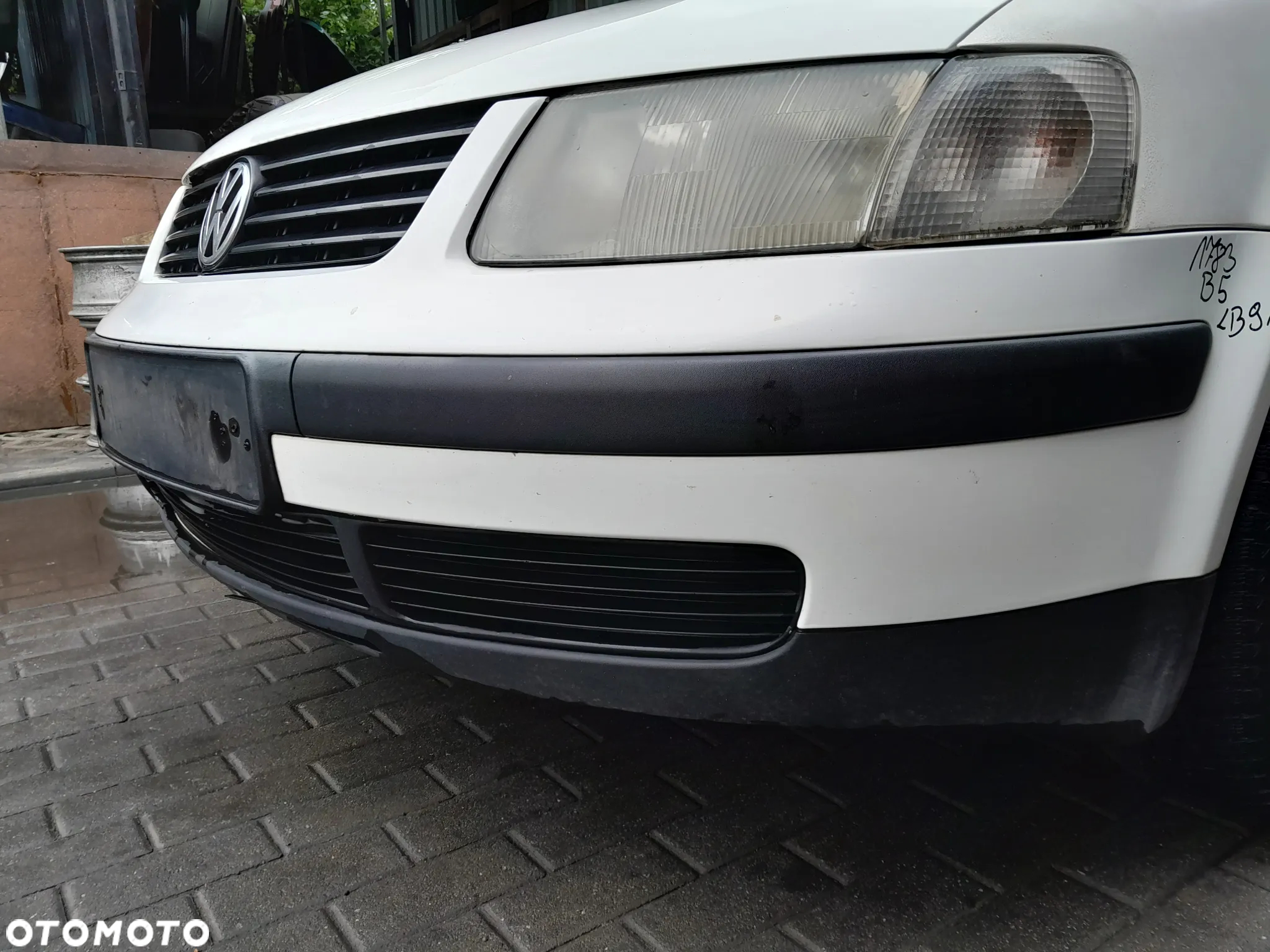 VW PASSAT B5 ZDERZAK PRZEDNI PRZÓD KOLOR: LB9A - 3