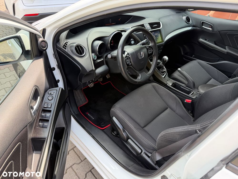 Honda Civic 1.8 i-VTEC Sport Black Edition - 18