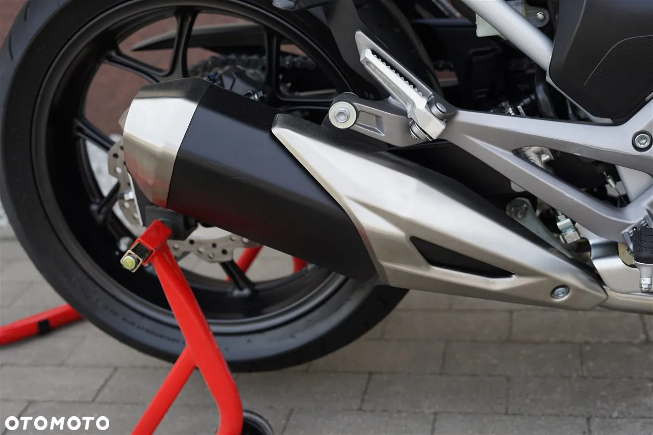Honda NC - 8