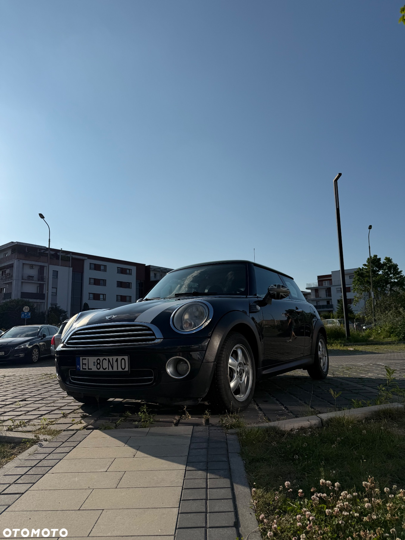 MINI ONE Standard - 7