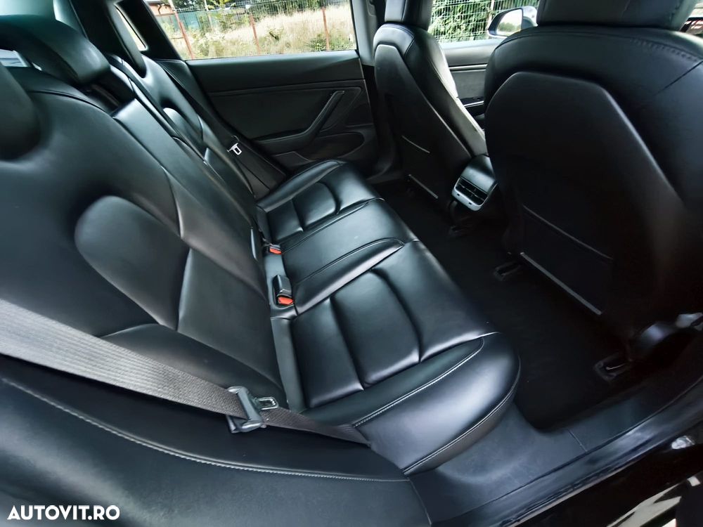 Tesla Model 3 Langstreckenbatterie Allradantrieb Dual Motor - 11