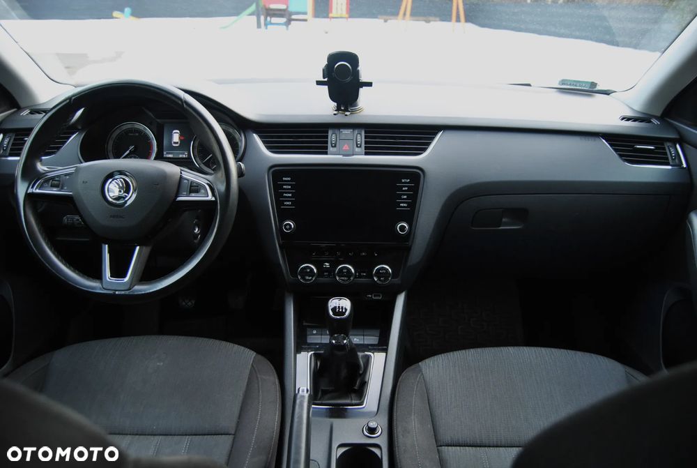 Skoda Octavia 1.5 TSI ACT Style - 9