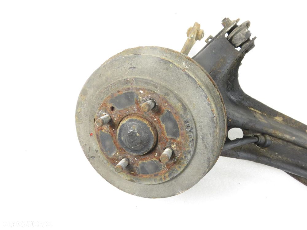 WAHACZ TYLNY PRAWY HONDA CIVIC VI Coupe - 4