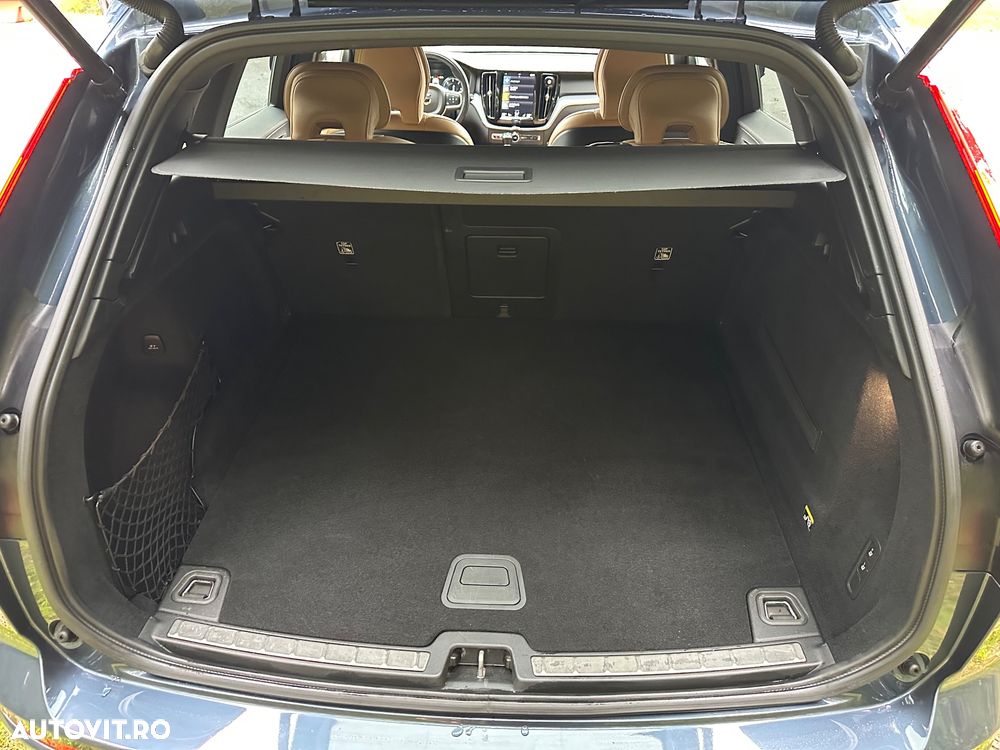 Volvo XC 60 D4 AWD Inscription - 24