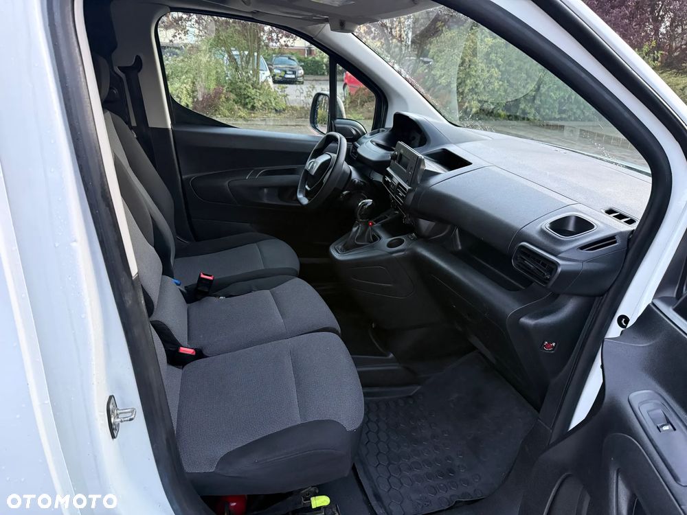 Peugeot PARTNER - 13