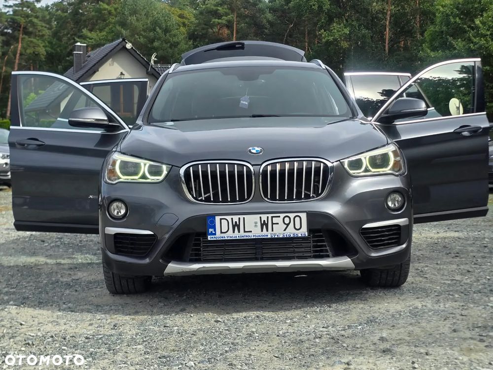 BMW X1 xDrive28i xLine - 10