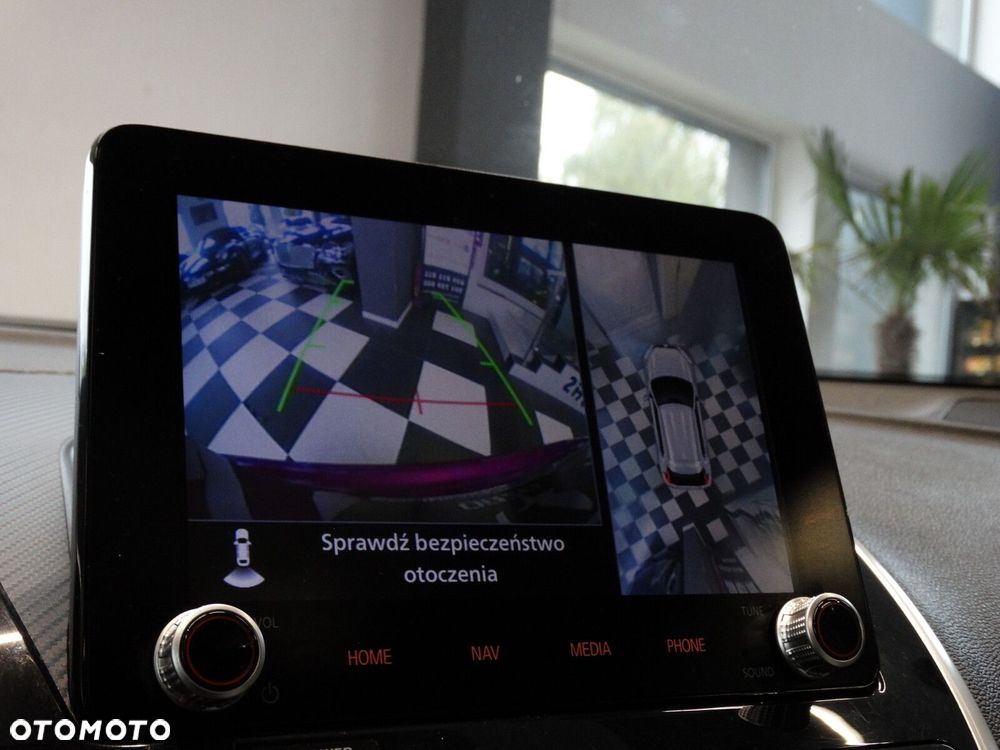 Mitsubishi Eclipse Cross - 26