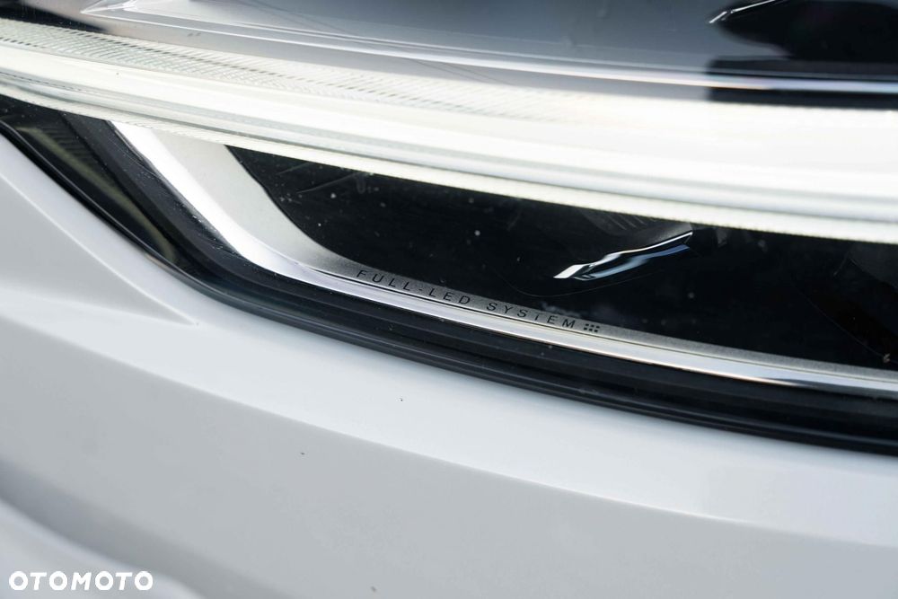 Volvo XC 60 T6 AWD Momentum - 39