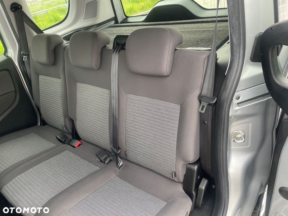 Fiat Doblo - 22