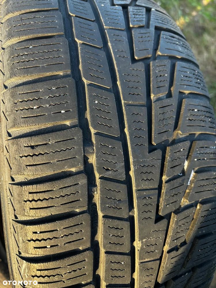 Koła zimowe Ford Mondeo/Focus mk3 - 205/65R16 Nokian - 2