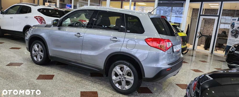 Suzuki Vitara - 22