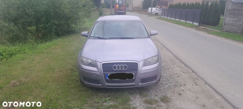 Audi A3 Sportback - 1
