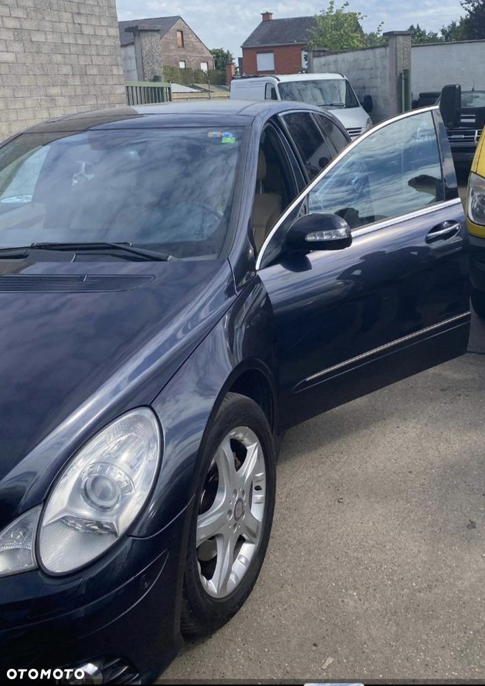 Mercedes-Benz Klasa R - 2