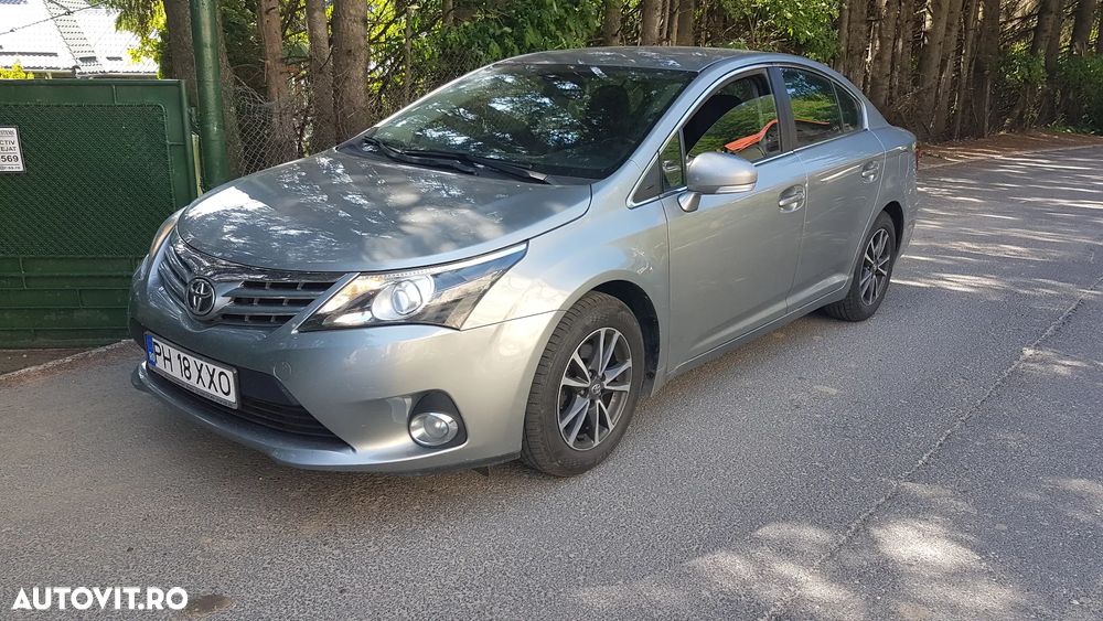 Toyota Avensis 2.0 D-4D Elegance - 13