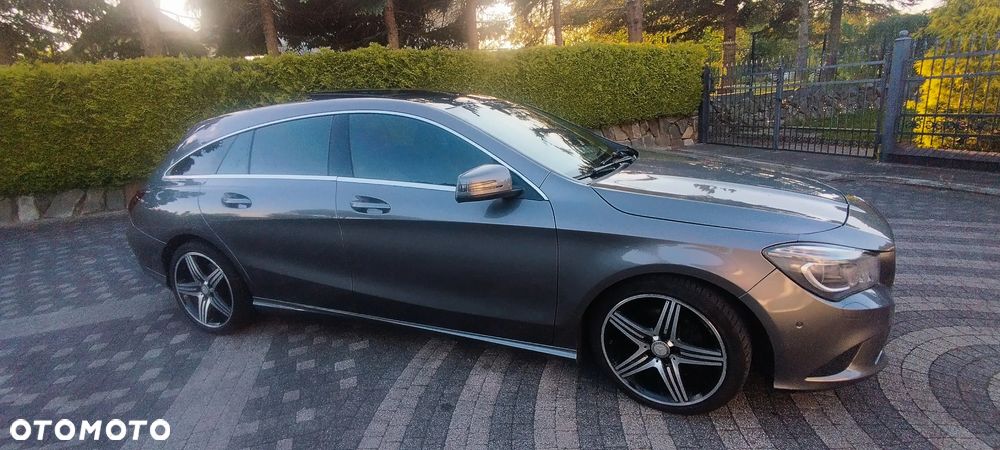 Mercedes-Benz CLA - 4
