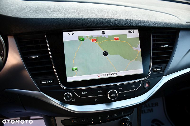 Opel Astra 1.4 Turbo Innovation - 14