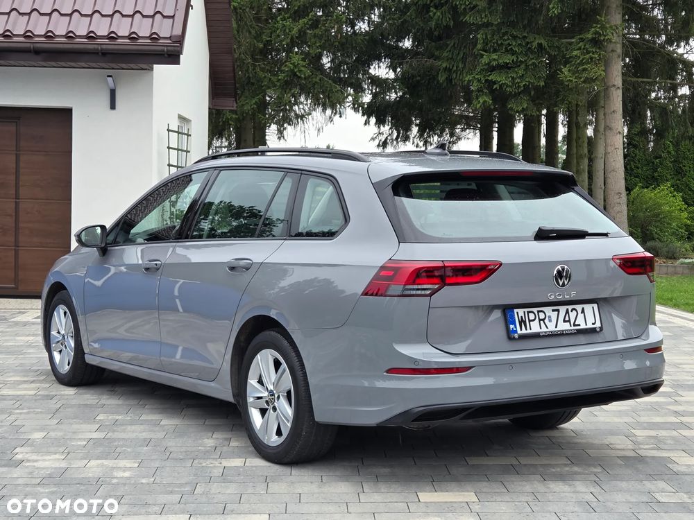 Volkswagen Golf 2.0 TDI Life - 17